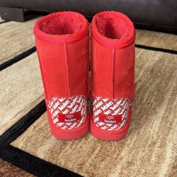 Twizzler ugg - Picture 2 of 4
